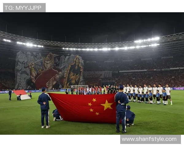 足球明星精准发边线球瞬间定格，技术与力量的完美融合展现